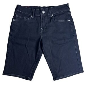 True Religion Men’s Ricky Relaxed Straight Shorts. Size 30